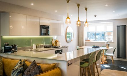 3 Bed in Windermere 3