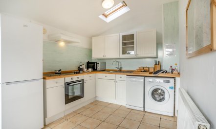 2 Bed in Risca 3