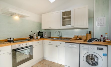 2 Bed in Risca 9