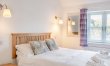 1 Bed in Old Hall Green 8