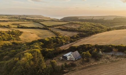4 Bed in Hartland 4