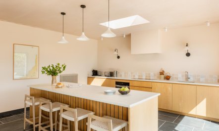 4 Bed in Hartland 7