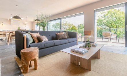 4 Bed in Hartland 3