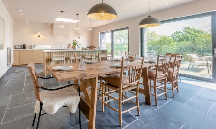 4 Bed in Hartland 9