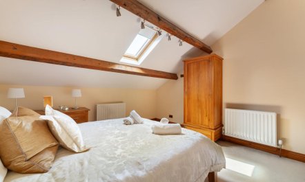 2 Bed in Ambleside 8
