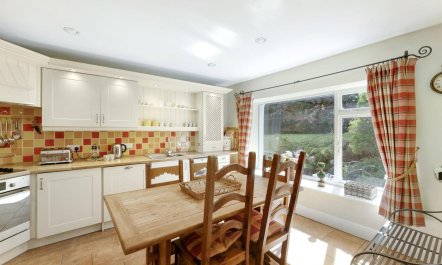 2 Bed in Grasmere 2
