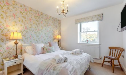 4 Bed in Hawes 3