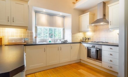 4 Bed in Coniston 2
