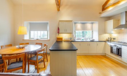 4 Bed in Coniston 6