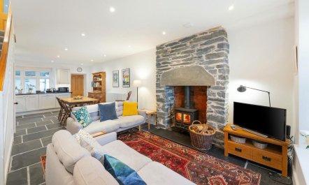 3 Bed in Coniston 2