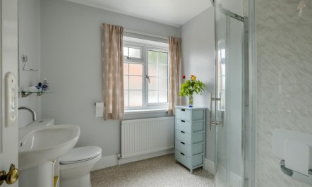 1 Bed in Woodbury 8