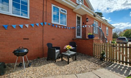 1 Bed in Woodbury 7