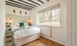 2 Bed in Beaconsfield 4