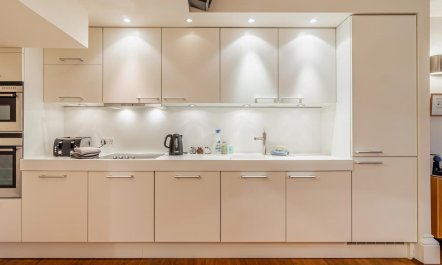 1 Bed in Pullwood Bay Estate 4