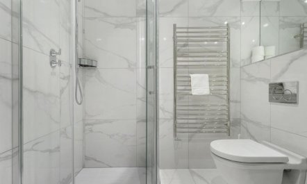 1 Bed in Pullwood Bay Estate 8