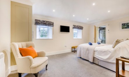 2 Bed in Winterbourne Dauntsey 4