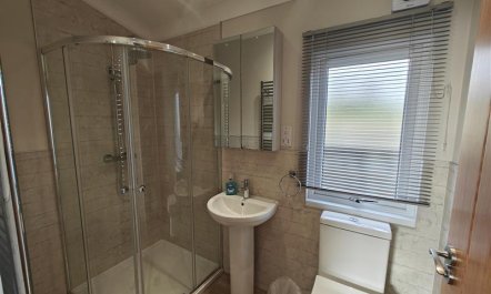 2 Bed in Glenluce 6