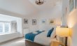 3 Bed in Market Place 0