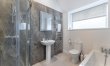 3 Bed in Market Place 8
