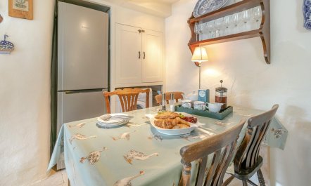 2 Bed in St. Keverne 6