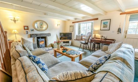 2 Bed in St. Keverne 1