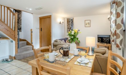 2 Bed in Risca 3