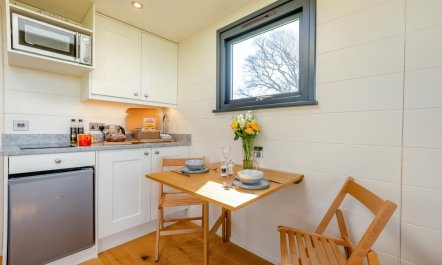 1 Bed in Ponsonby 6