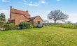 2 Bed in Redmarley, De Abitot 1