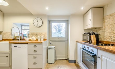 3 Bed in Moreton-in-Marsh 8