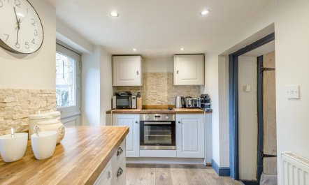 3 Bed in Moreton-in-Marsh 7