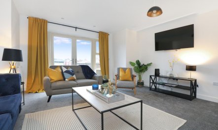 4 Bed in Nottingham