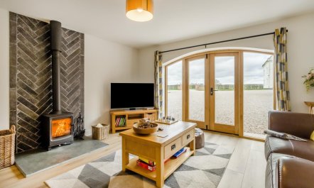 3 Bed in Northwood 8