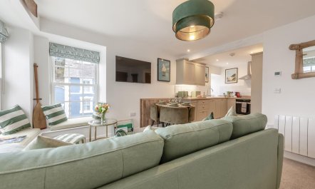 2 Bed in New Quay 5