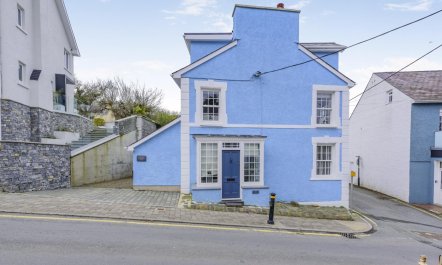 2 Bed in New Quay 3