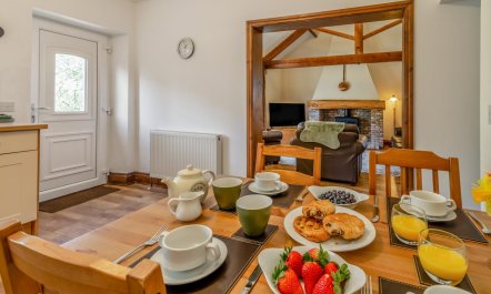 2 Bed in Gransmoor 7