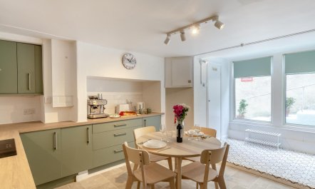 1 Bed in Bude 5