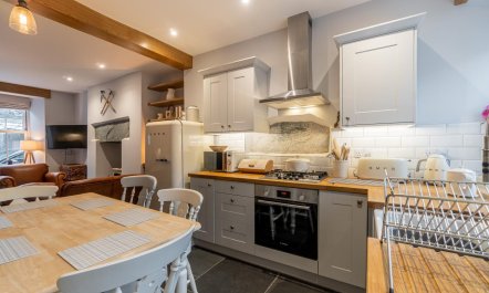 3 Bed in Ambleside 2