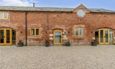 2 Bed in Northwood 1