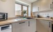 2 Bed in Northwood 6