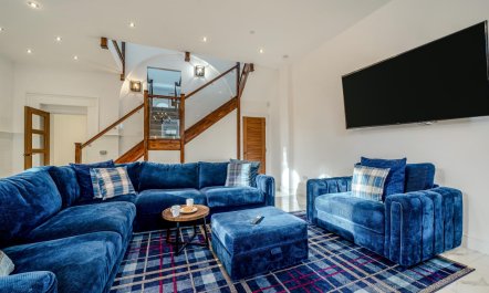 4 Bed in High Bonnybridge 8
