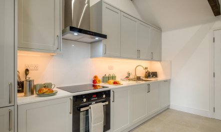1 Bed in Cheltenham 4
