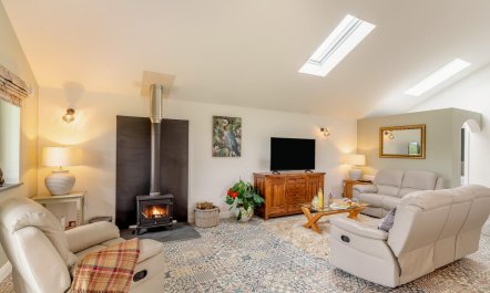 1 Bed in St. Wenn 1