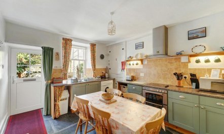 3 Bed in Grasmere 3