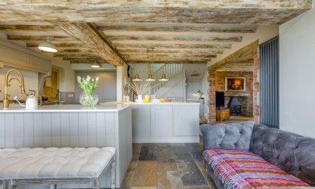 4 Bed in Liddington 7