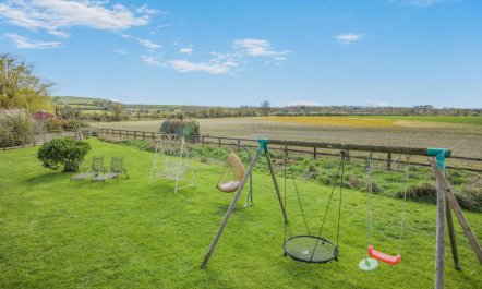 4 Bed in Liddington 3