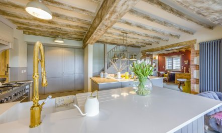 4 Bed in Liddington 6