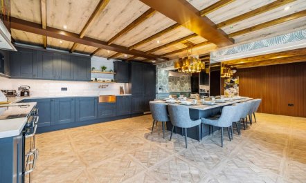 5 Bed in Middleton 5