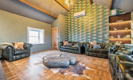 5 Bed in Middleton 7