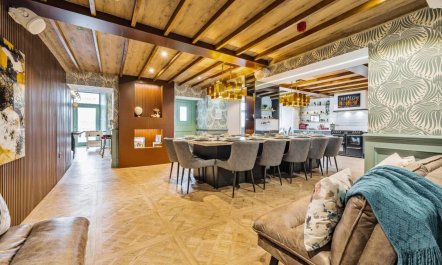 5 Bed in Middleton 6