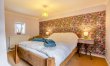 2 Bed in Hempstead 3